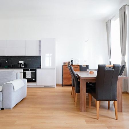 The Dante Prague - Family And Friends Apartments Exteriér fotografie