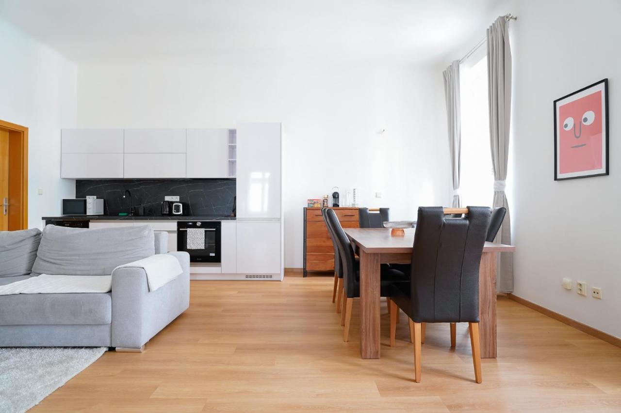The Dante Prague - Family And Friends Apartments Exteriér fotografie